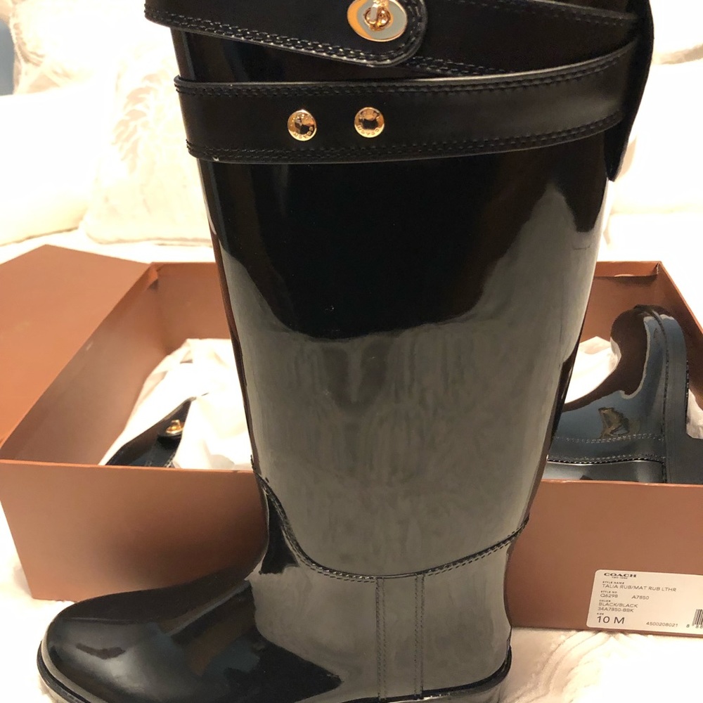New COACH TALIA Rub/Mat Black Size 10